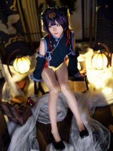 是三不是世w - 小僵尸