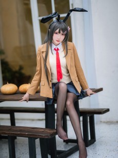 Coser 瓜希酱 福利 - 樱岛麻衣 校服
