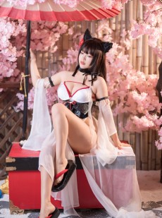  萌系小姐姐-白烨- - 湿身泳装