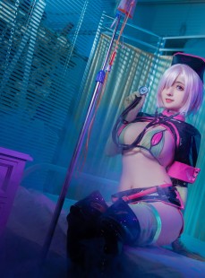 COS福利rioko凉凉子 玛修护士