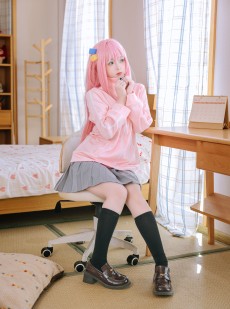 Cosplay日奈娇 - 小孤独