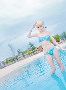这个泡泡就是逊啦 - 阿尔托莉雅泳装