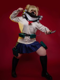 Uy Uy - Himiko Toga