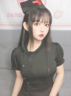  大眼萌妹黑猫猫OvO - 护士喵