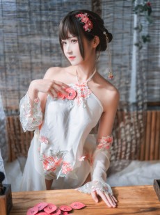  微博妹子三度_69 - 肚兜